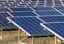 How do Londoners apply solar energy?