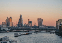 How does London fight climate change?