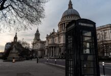 About the London Biologist Thomas Henry Huxley