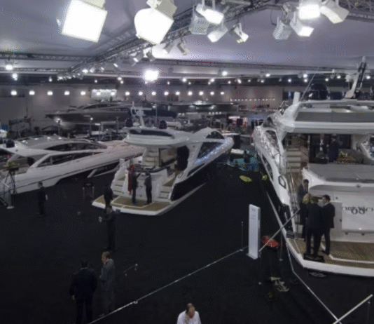 История London Boat Show